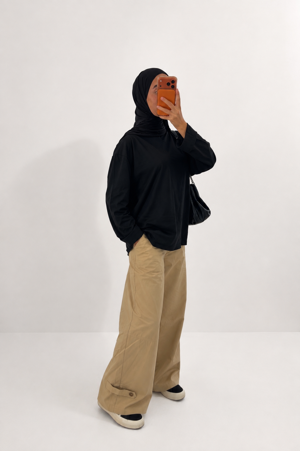 TOP NAJE  | BLACK |