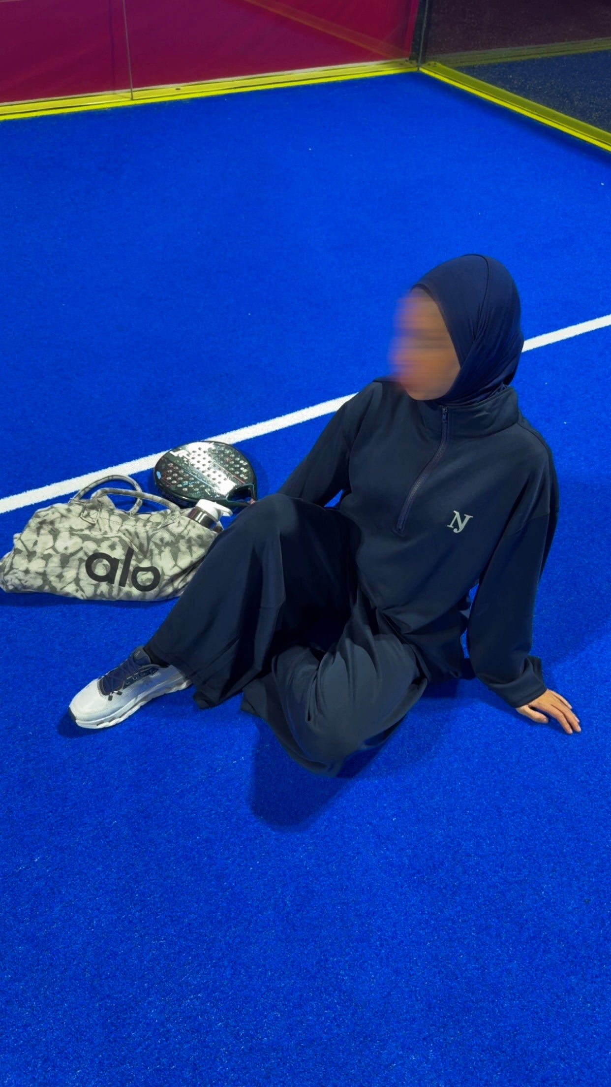 SET ESSENTIALS (NAVY BLUE)