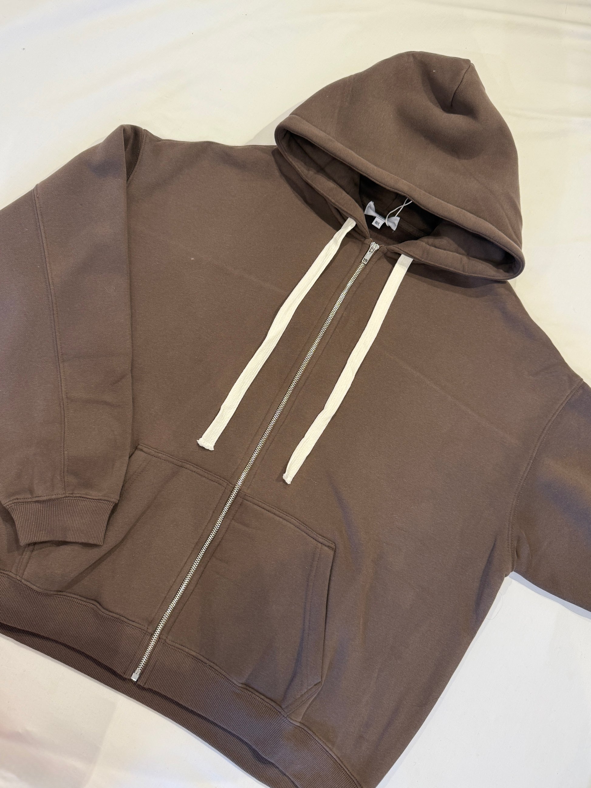 Sweat BROWN